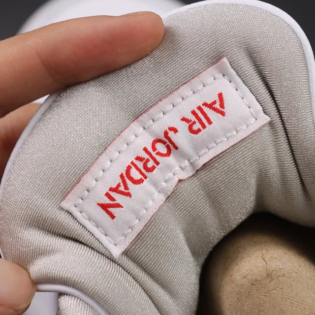 Jordan Air Jordan 4 "White Oreo"