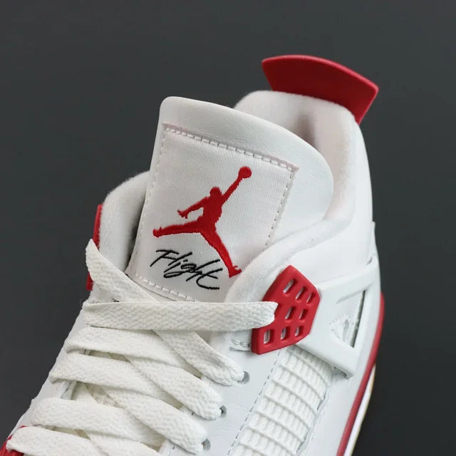 Nike SB x Air Jordan 4 "Varsity Red"