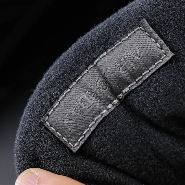 Air Jordan 4 Black Cat