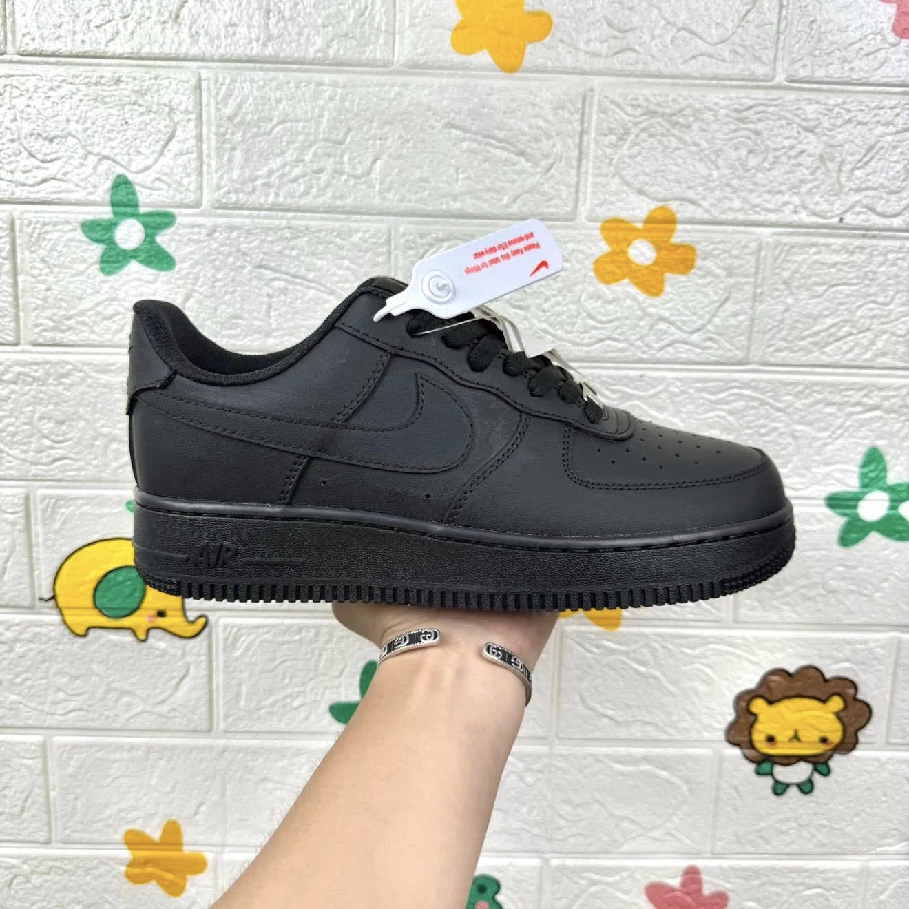 Nike Air Force 1 Black