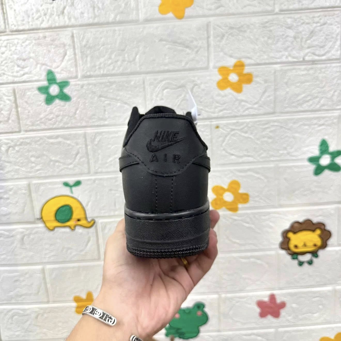 Nike Air Force 1 Black