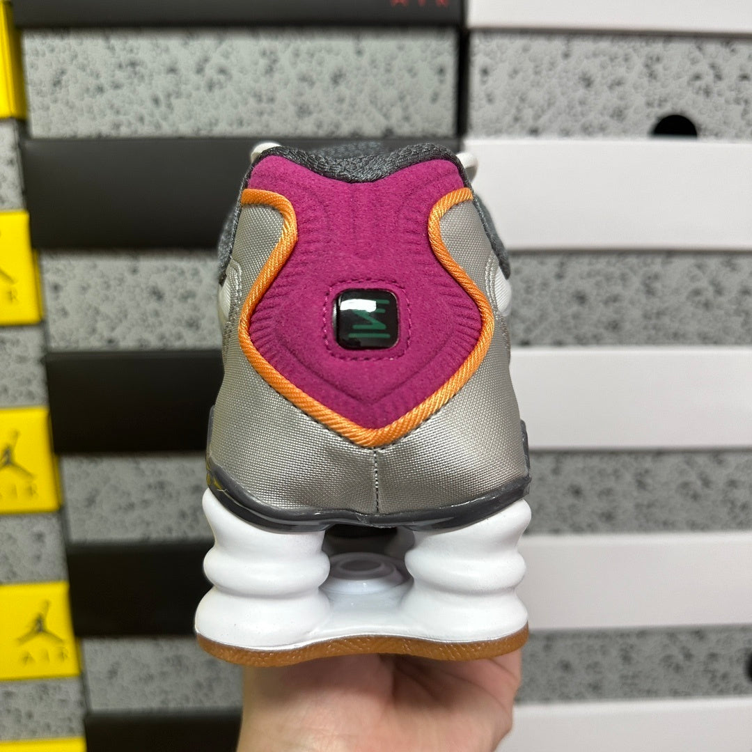 Nike Shox TL