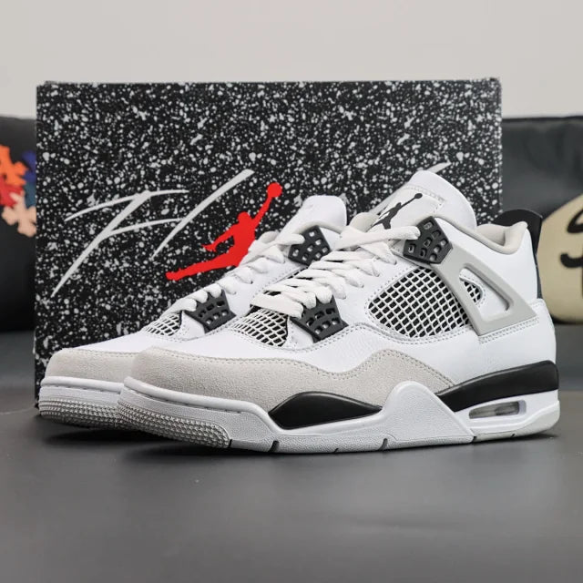 Air Jordan 4 Retro "Military Black"