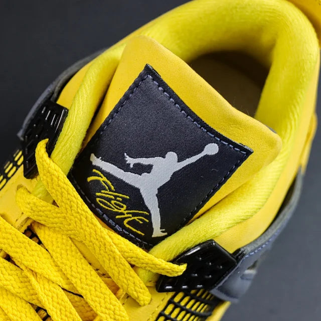 Air Jordan 4 retro "Tour Yellow"