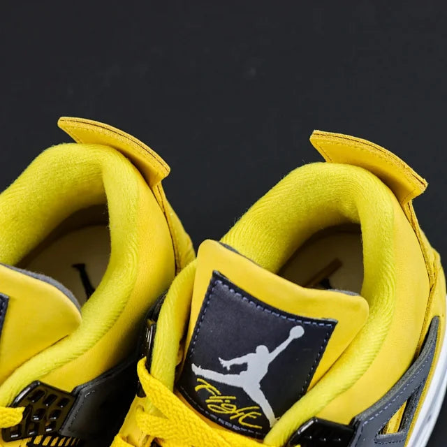 Air Jordan 4 retro "Tour Yellow"