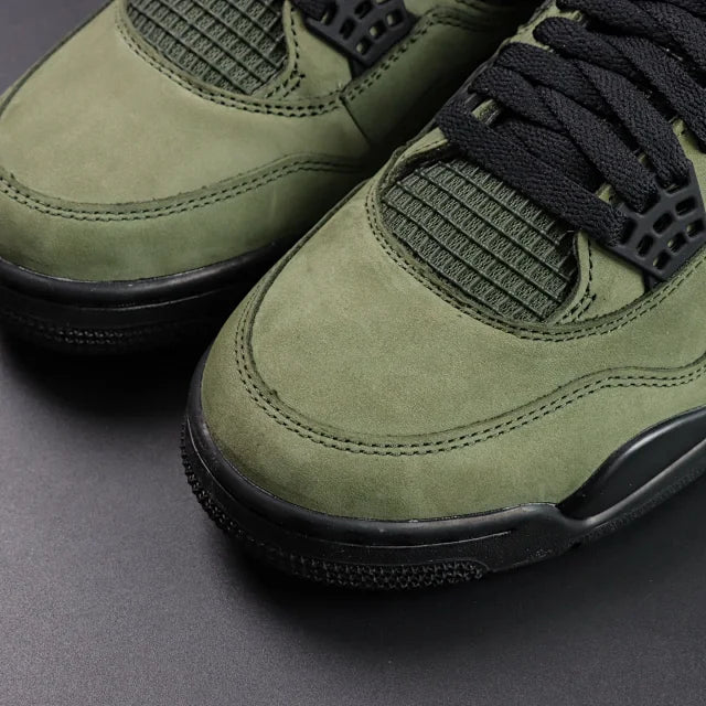 UNDEFEATED x Jordan Air Jordan 4