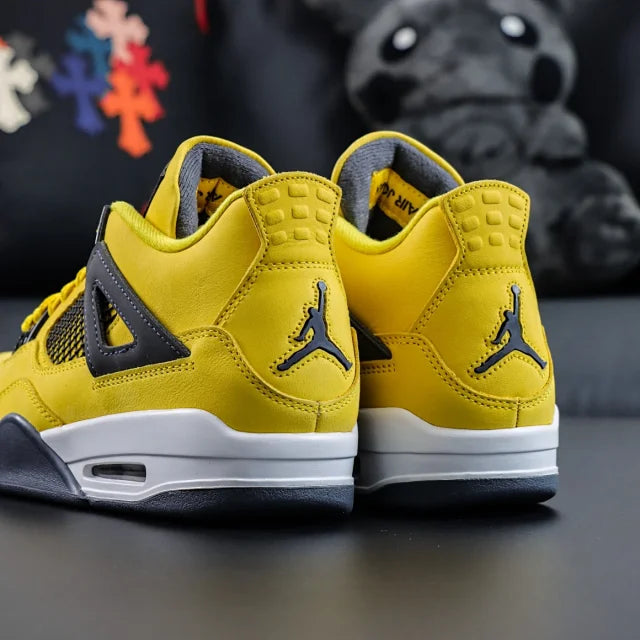 Air Jordan 4 retro "Tour Yellow"